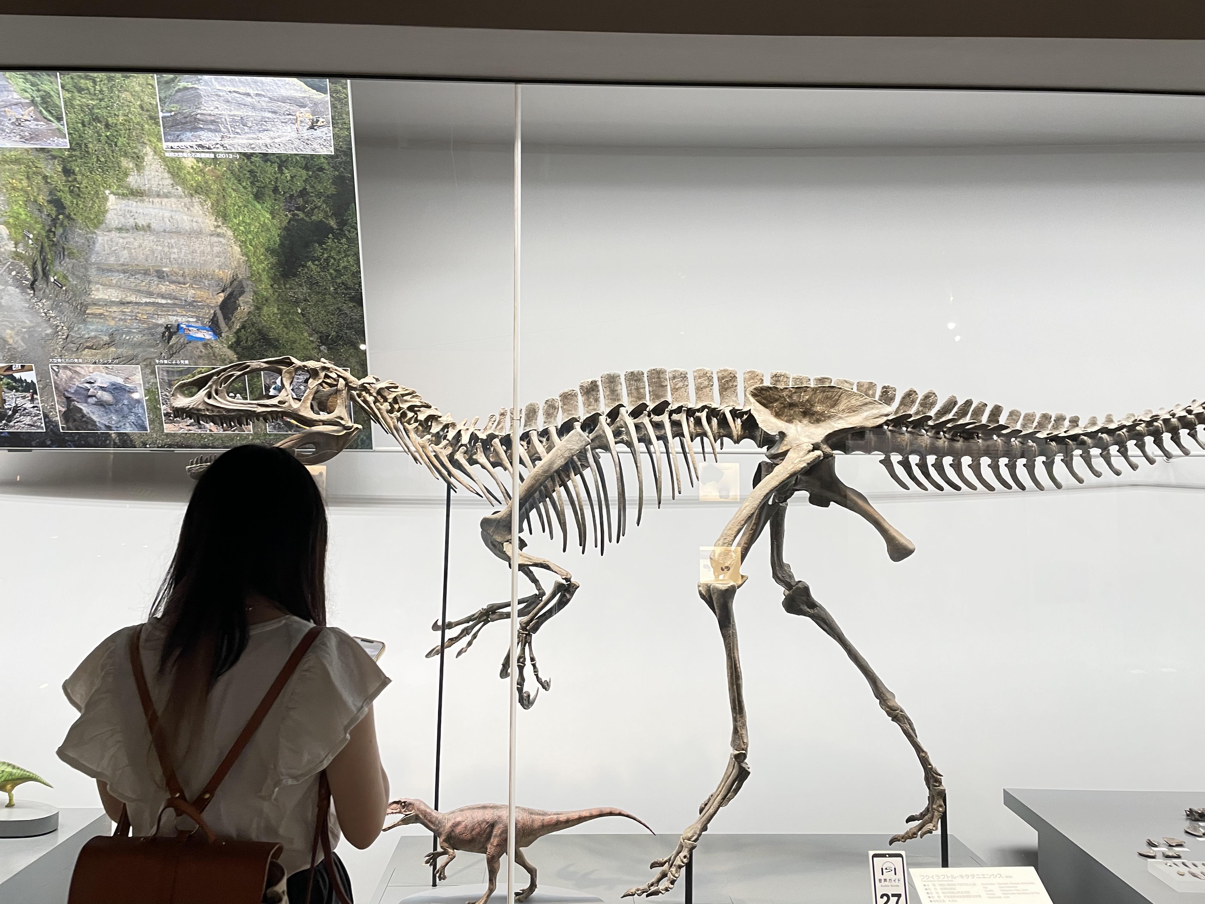 Pearls of silky soft white cotton, bubble up under vibrant lighting